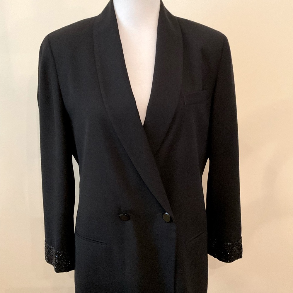 Women’s Anne Klein ll evening jacket